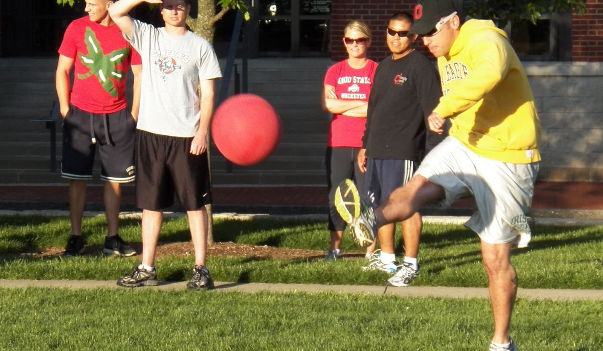 best-team-names-for-kickball
