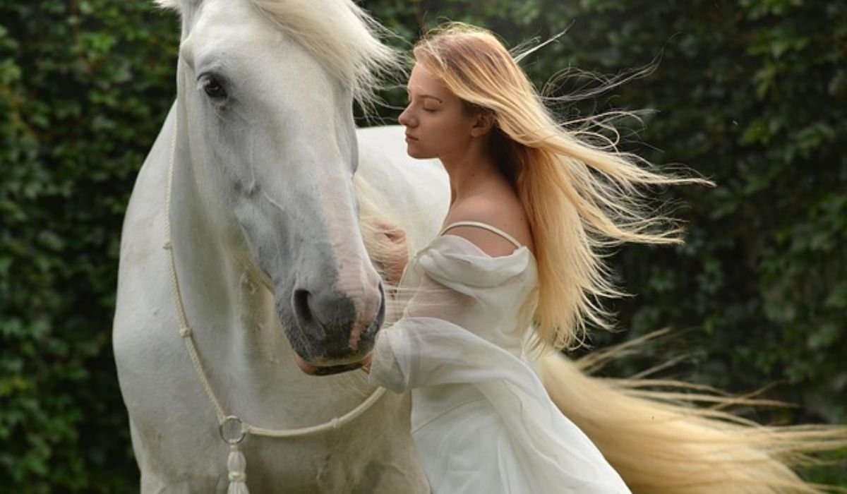 female-horse-names-starting-with-b