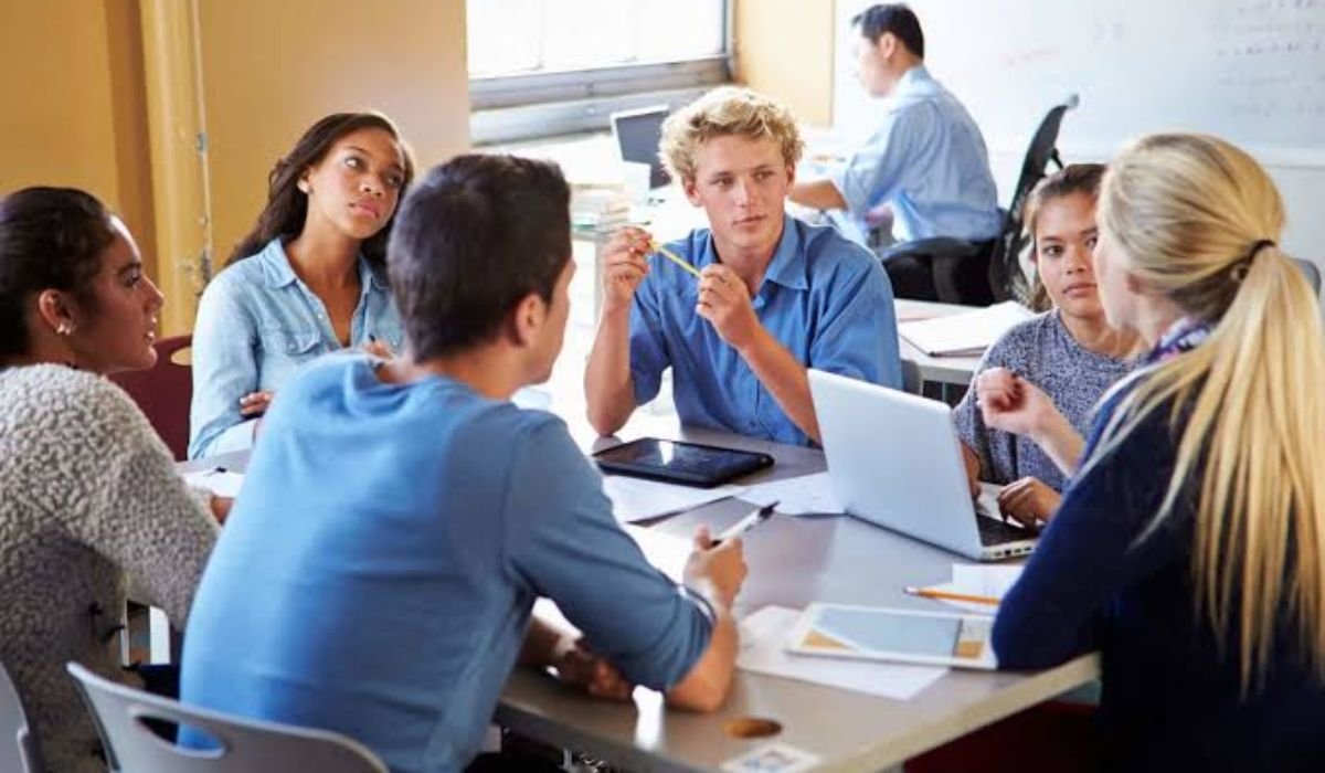 friends-group-name-for-students