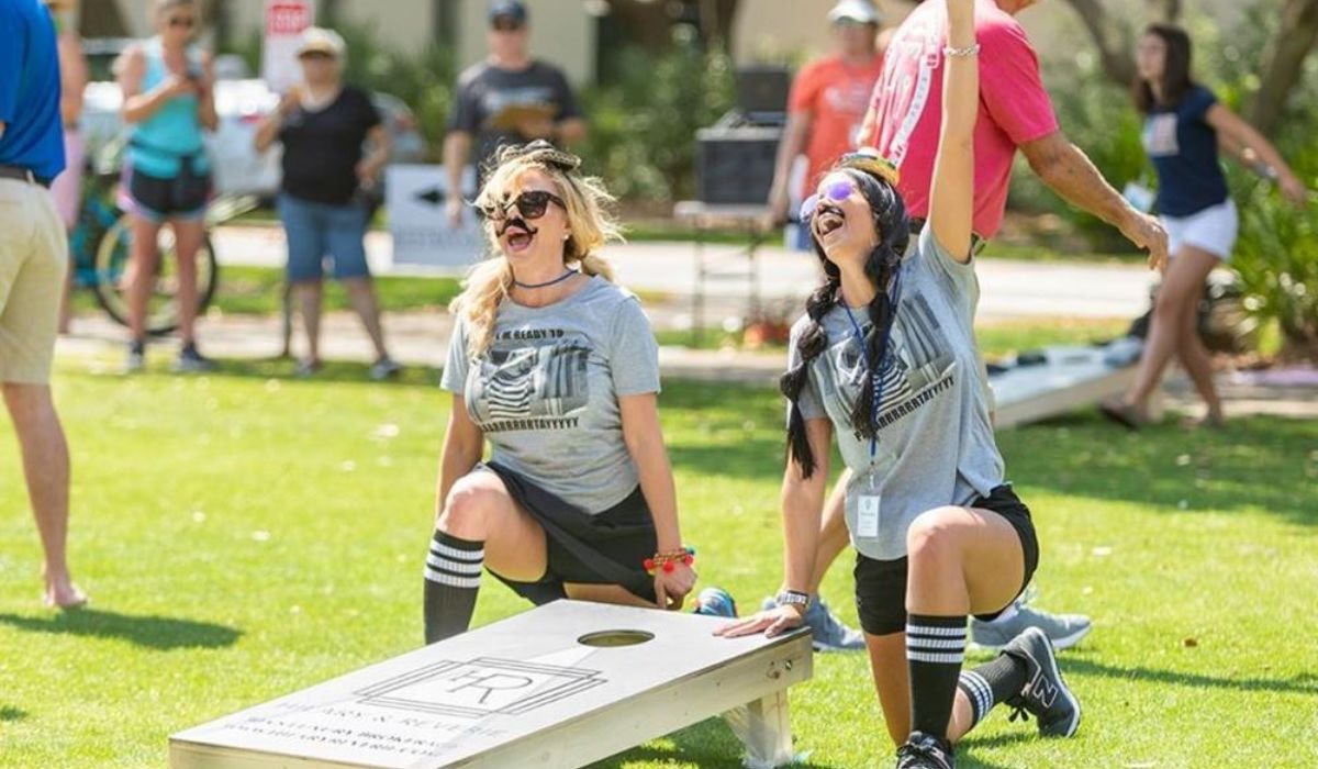 unique-cornhole-names-ideas